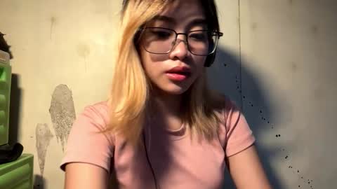 Yuki online show from January 18, 12:31 pm