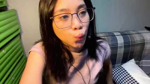 Yuki online show from February 23, 1:30 pm