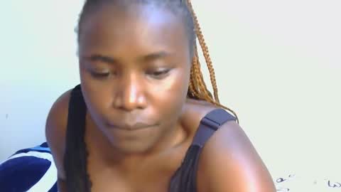 Snapshot of geni_smart chatting on November 10, 9:14 pm Luciana online show from November 10, 9:14 pm