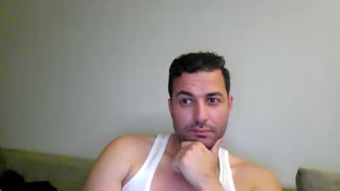 genteldevil online show from April 11, 12:15 am