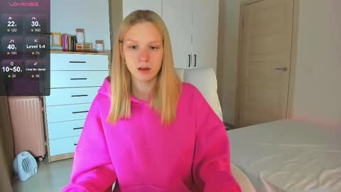 Melissa online show from December 1, 5:01 am