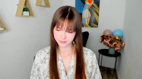 Snapshot of gentltease chatting on June 3, 6:46 pm Alice online show from June 3, 6:46 pm