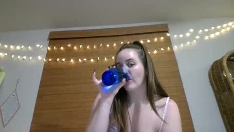 Snapshot of genzfucktoy chatting on September 23, 4:48 am genzfucktoy online show from September 23, 4:48 am
