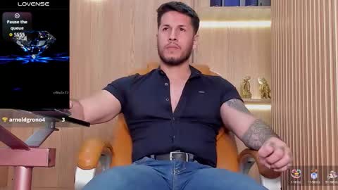 George online show from November 8, 9:46 pm