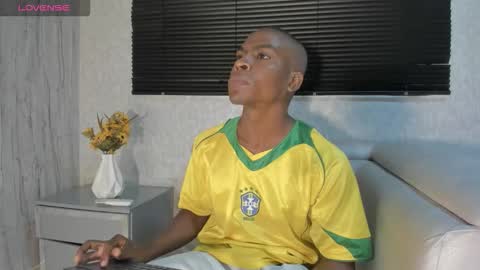 G E O R G E online show from October 1, 2:50 am