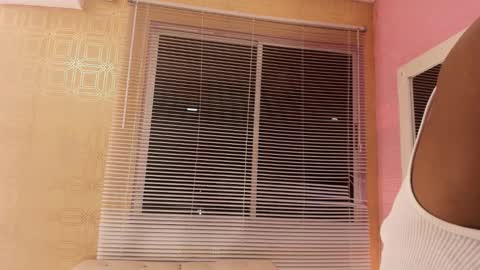 G E O R G E online show from November 8, 5:07 am