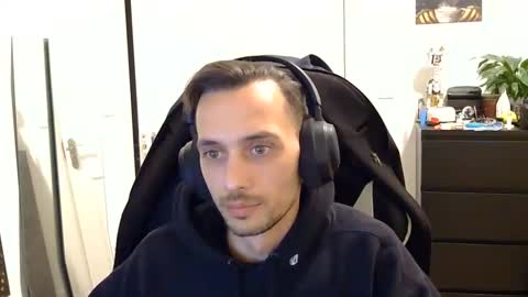 georgek0011 online show from October 5, 9:02 pm