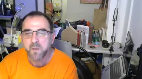 Snapshot of georgempt chatting on January 4, 5:16 am georgempt online show from January 4, 5:16 am