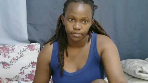 georgeous_kimberly online show from May 16, 8:44 am