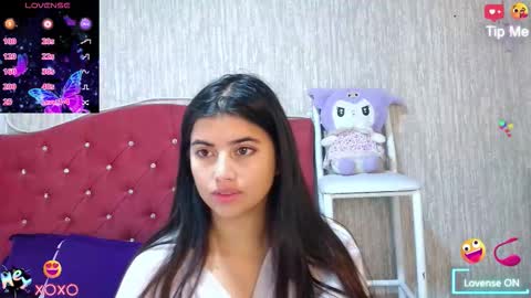 Snapshot of georgia_oli chatting on September 17, 2:13 am georgia_oli online show from September 17, 2:13 am