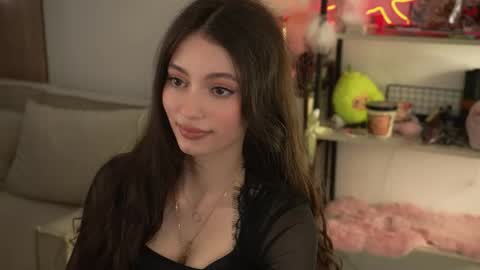 georgiamorandi online show from May 8, 10:42 am