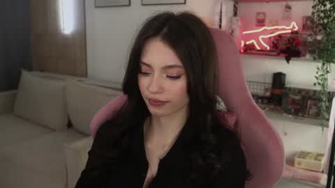 Snapshot of georgiamorandi chatting on June 13, 1:31 pm georgiamorandi online show from June 13, 1:31 pm