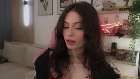 Snapshot of georgiamorandi chatting on June 18, 12:09 pm georgiamorandi online show from June 18, 12:09 pm