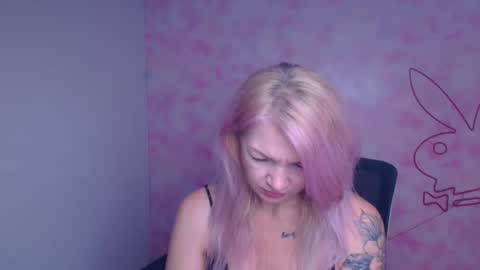 Snapshot of georgianight chatting on January 12, 12:32 pm Georgia online show from January 12, 12:32 pm