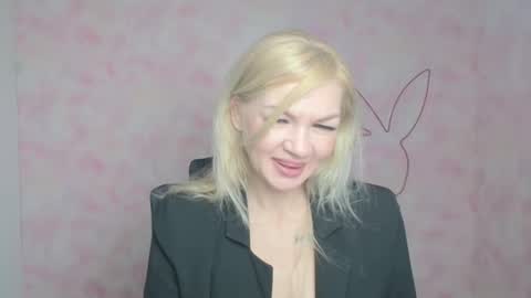 Snapshot of georgianight chatting on February 15, 7:51 am Georgia online show from February 15, 7:51 am