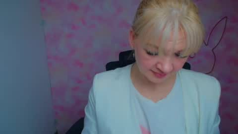 Snapshot of georgianight chatting on March 1, 6:48 am Georgia online show from March 1, 6:48 am