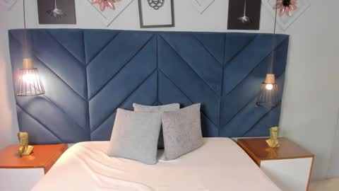 Snapshot of georgina_sensuelle chatting on February 12, 11:05 am Georgina online show from February 12, 11:05 am