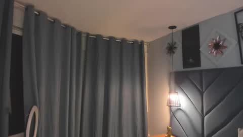 Snapshot of georgina_sensuelle chatting on March 1, 11:12 am Georgina online show from March 1, 11:12 am