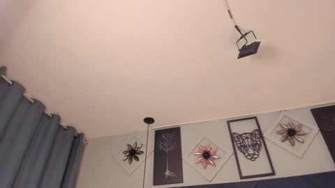 Snapshot of georgina_sensuelle chatting on March 5, 11:28 am Georgina online show from March 5, 11:28 am