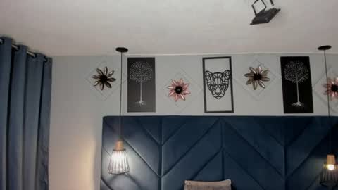 Snapshot of georgina_sensuelle chatting on June 26, 10:52 am Georgina online show from June 26, 10:52 am