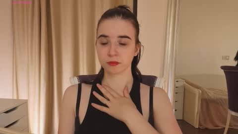 My name is Kelly online show from November 9, 3:05 am