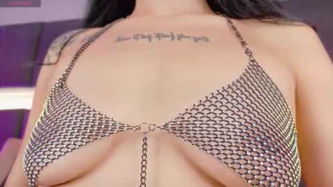 Kendal  online show from December 4, 11:46 pm