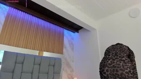 Snapshot of gerald_withe chatting on February 3, 11:48 am Gerald Withe online show from February 3, 11:48 am