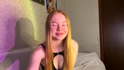 Amelia online show from October 11, 8:18 pm