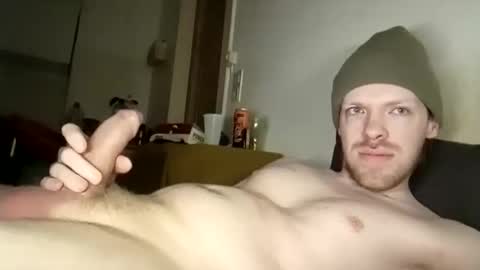 Snapshot of german_horny_boy94 chatting on February 24, 5:05 am german_horny_boy94 online show from February 24, 5:05 am