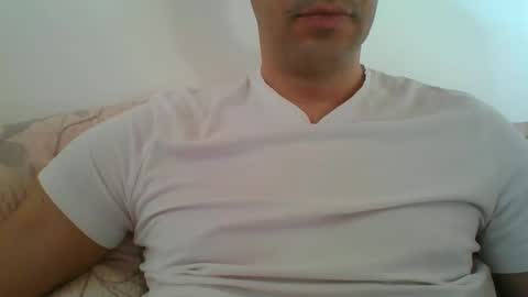 Snapshot of geronimo_2 chatting on January 3, 10:31 am geronimo_2 online show from January 3, 10:31 am