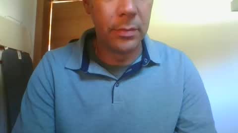 Snapshot of geronimo_2 chatting on November 8, 10:37 am geronimo_2 online show from November 8, 10:37 am