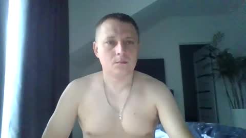 gerrylaylol online show from October 4, 9:07 am