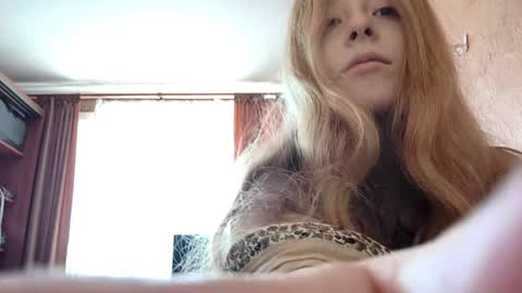 Kate online show from April 1, 1:17 am