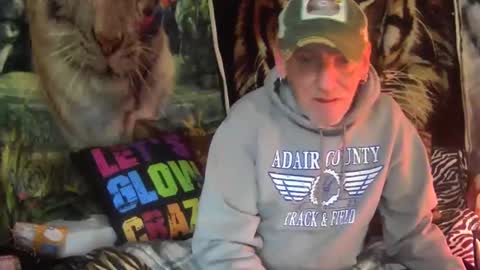 lestatbites online show from January 11, 5:41 am