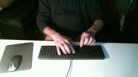 Snapshot of getz62 chatting on January 10, 11:50 pm getz62 online show from January 10, 11:50 pm