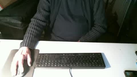 Snapshot of getz62 chatting on January 16, 8:54 am getz62 online show from January 16, 8:54 am