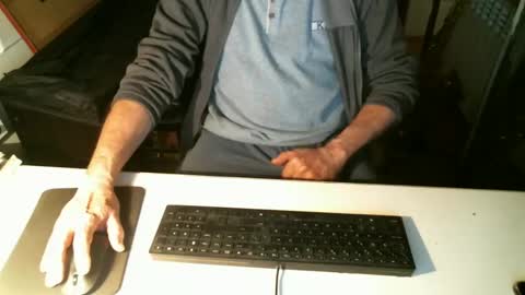 Snapshot of getz62 chatting on January 25, 9:36 am getz62 online show from January 25, 9:36 am