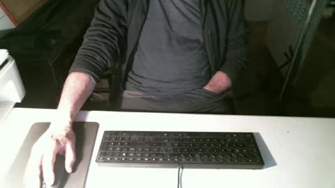 Snapshot of getz62 chatting on February 12, 8:59 am getz62 online show from February 12, 8:59 am
