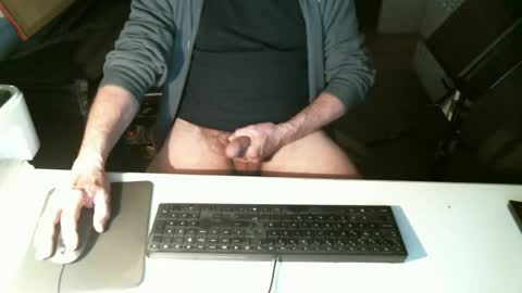 Snapshot of getz62 chatting on February 21, 11:21 pm getz62 online show from February 21, 11:21 pm