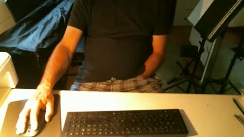 Snapshot of getz62 chatting on October 14, 9:10 am getz62 online show from October 14, 9:10 am