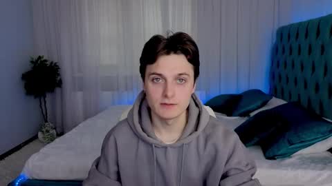 Alex online show from October 13, 9:20 am