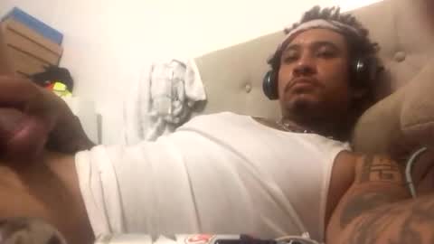 ghallofino26 online show from February 1, 7:40 am