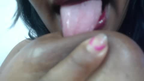 Snapshot of ghanima_sika chatting on May 12, 3:53 pm GHANIMA SIKA online show from May 12, 3:53 pm