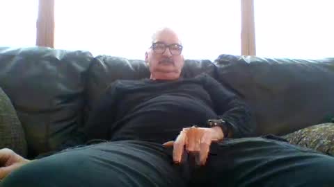 Snapshot of ghost2534 chatting on December 7, 2:24 pm ghost2534 online show from December 7, 2:24 pm