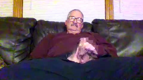 Snapshot of ghost2534 chatting on December 13, 4:54 am ghost2534 online show from December 13, 4:54 am