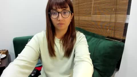 Snapshot of ghostcrimson chatting on February 6, 3:22 am andy online show from February 6, 3:22 am