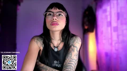 Sara online show from March 5, 7:10 pm