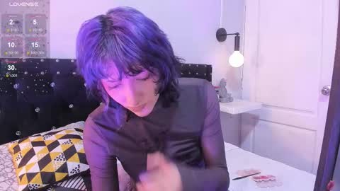 Snapshot of ghosty_doll chatting on February 26, 8:19 pm Allison online show from February 26, 8:19 pm