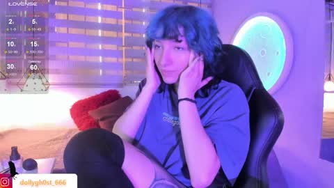Allison  online show from May 8, 5:29 pm