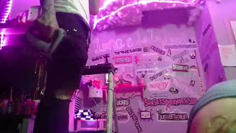 ghxstface23 online show from March 14, 4:40 am